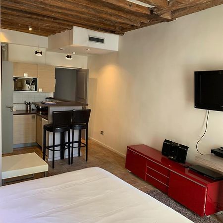 Habitat Parisien - Marais Sicile Appartement Buitenkant foto